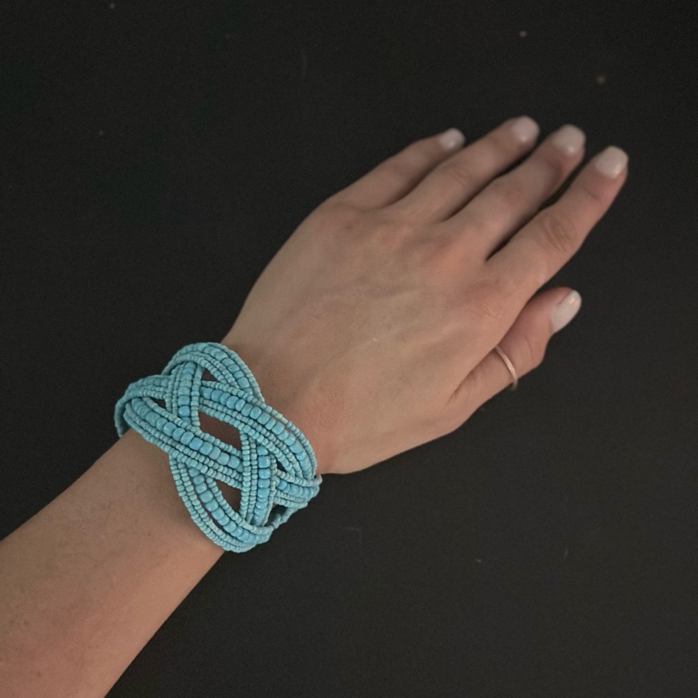 Tidal Threads: Turquoise Cuff - Picture 4 of 5